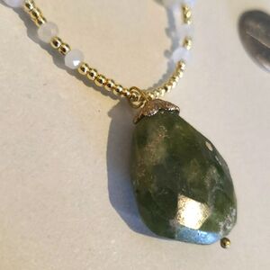 STERLING SILVER NECKLACE MEDAL RAW JADE QUARTZ ENERGY PENDANT CHAIN